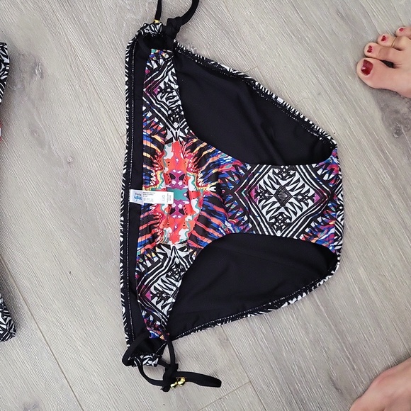 La Vie en Rose l black pattern swim wear l summer l bikini l activewear l - Picture 5 of 6